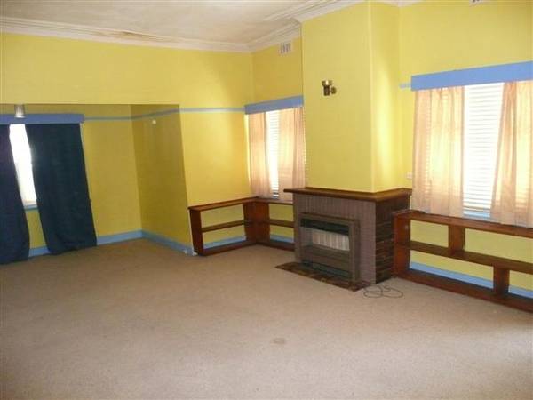 GREAT LOCATION - AFFORDABLE PRICE Picture