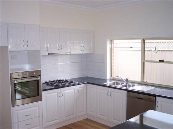 Enjoy The Good Life Picture 2