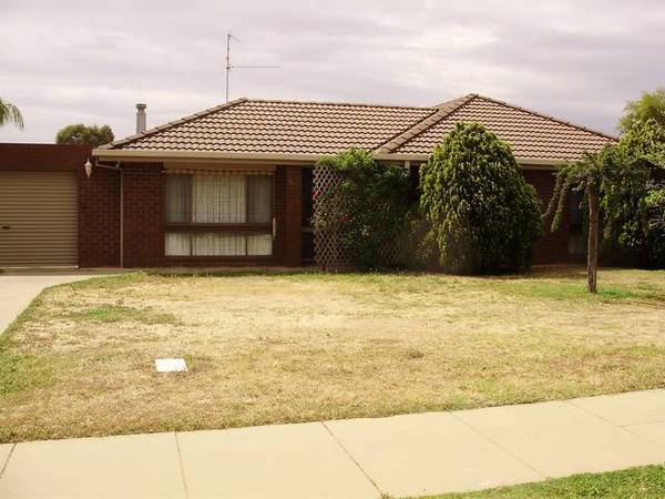 Fabulous Family Home Picture 1