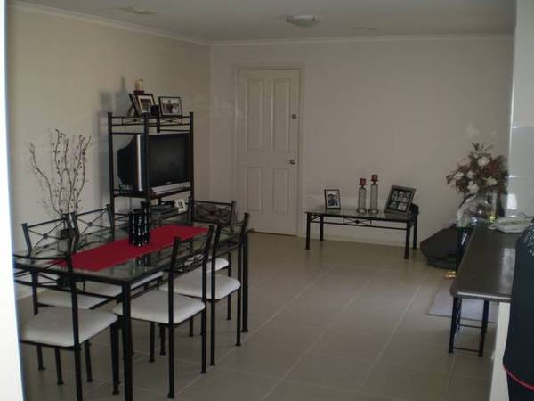 Great Outdoor Entertaining Area Picture 2