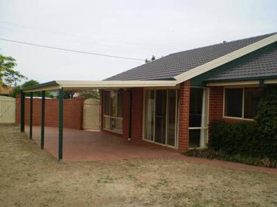 Close to New St Mary's School Picture Close to New St Mary's School Picture