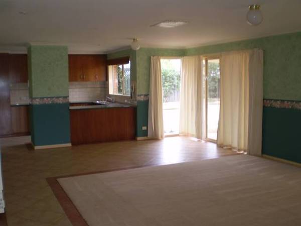 Close to New St Mary's School Picture 2