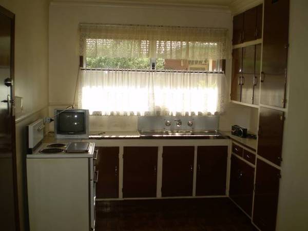 Affordable Living close to South School Picture 2