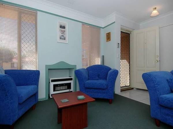 1st HOMEBUYERS... Picture 3