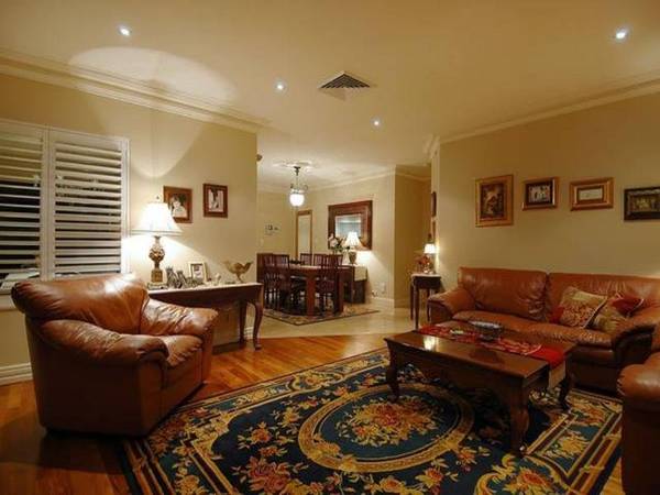 FLAWLESS!! Picture 2