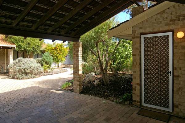 YOU MUST BE KIDDING!! Picture 2