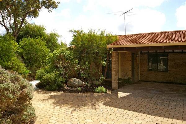 YOU MUST BE KIDDING!! Picture 1