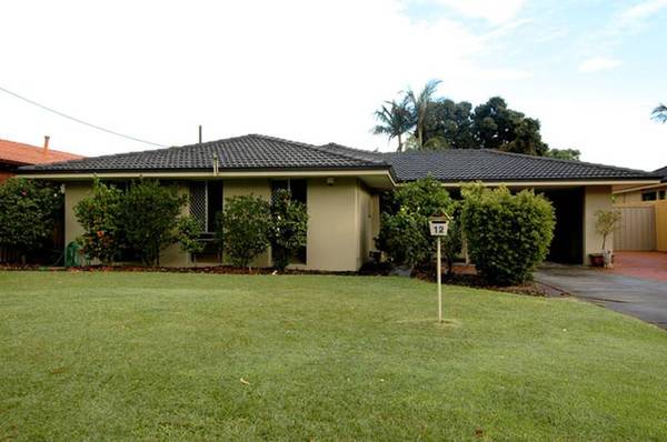 Second chance, sale fallen through, be quick huge interest last time! Picture 2