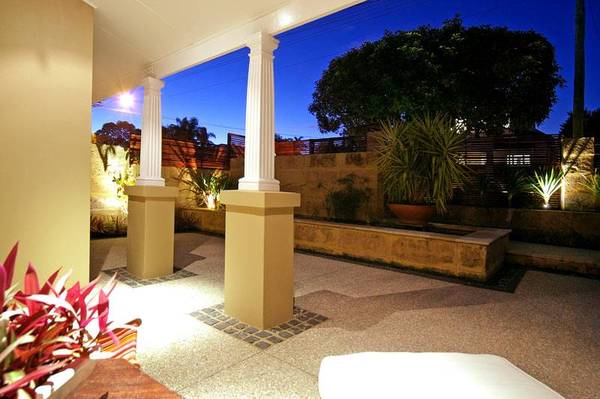 WORK OF ART Picture 1