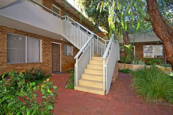 DREAM LOCATION Picture 2