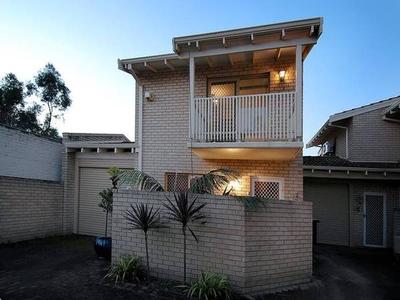 MAGICAL URBAN RETREAT Picture