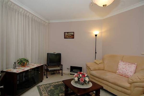 CHECK ME OUT!! Picture 2