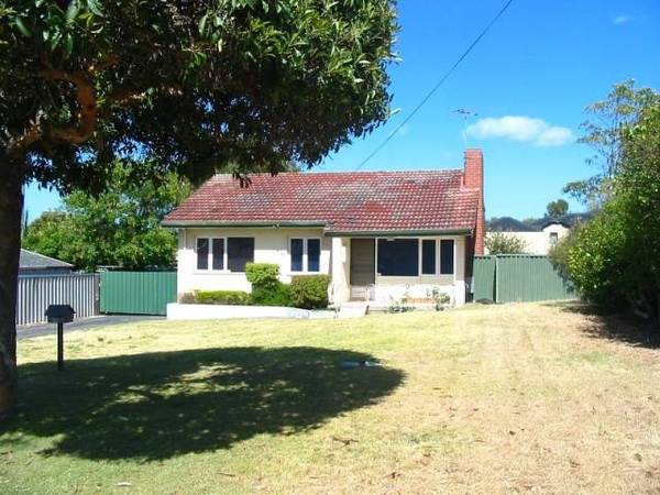 PERFECT STARTER!! Picture 1