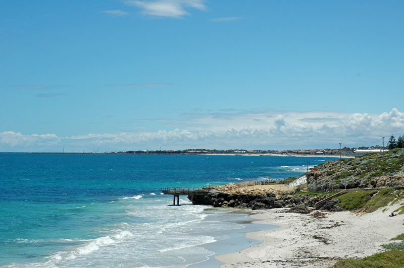 BEACH BABY Picture 2