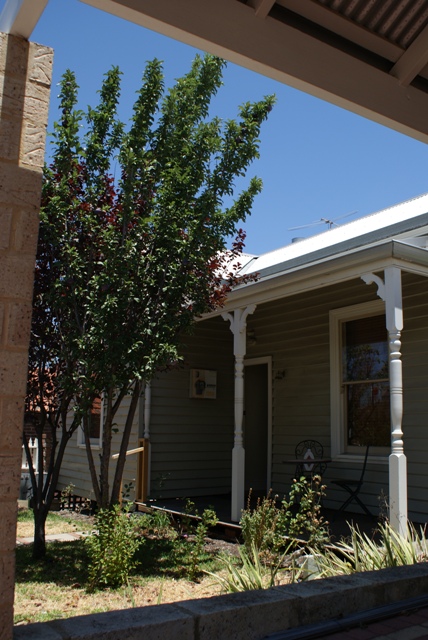 FALL IN LOVE!! Picture 3