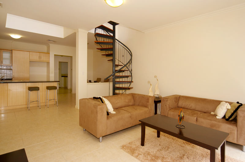 LET'S PARTY! Picture 3