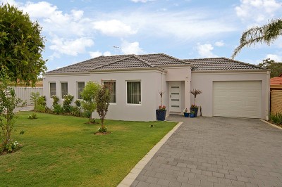 DOES SIZE MATTER... Picture DOES SIZE MATTER... Picture