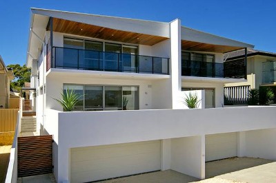 Stunning Executive House in beachside suburb. Picture Stunning Executive House in beachside suburb. Picture