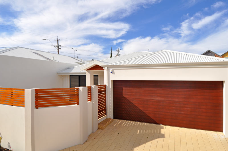 NOTHINGS PERFECT... Picture 1