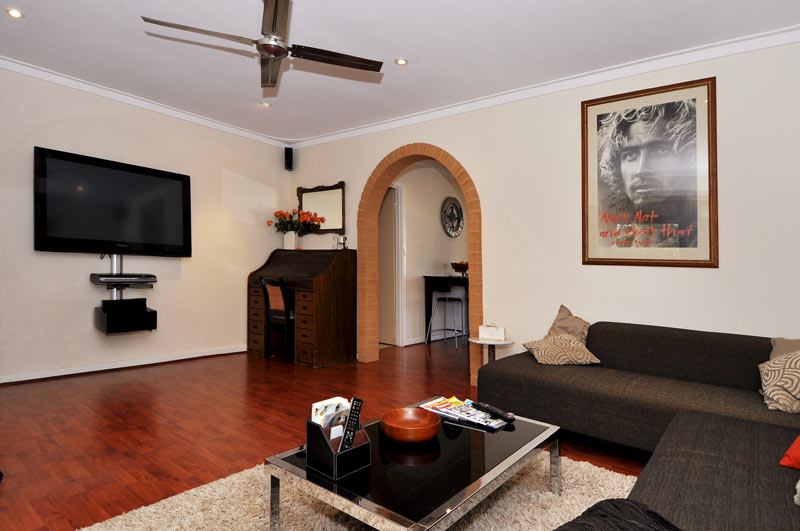 PUBLIC WARNING!! Picture 3