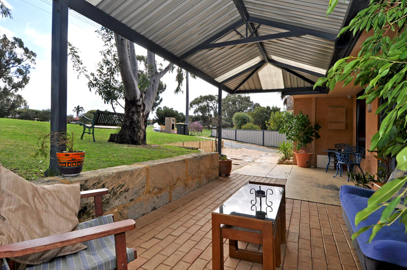 PUBLIC WARNING!! Picture 2