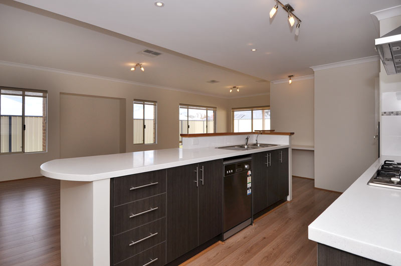 KODAK MOMENT... Picture 3