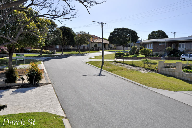 You'll Dig Me... Picture 3