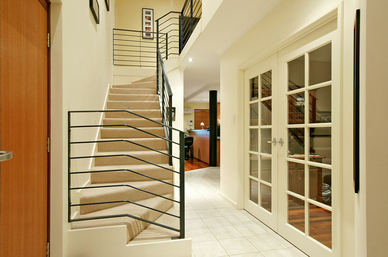 Forget PINK...BRITNEY... or BEYONCE!! Picture 2