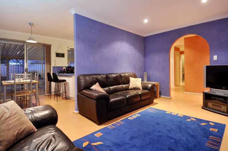 HATE YOUR LANDLORD?? Picture 3