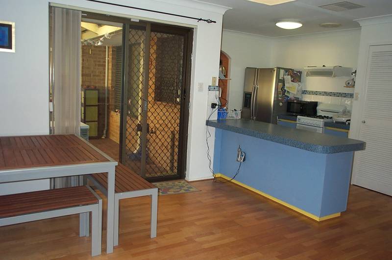 THE PERFECT SUMMER RETREAT FOR THE WHOLE FAMILY TO ENJOY Picture 3