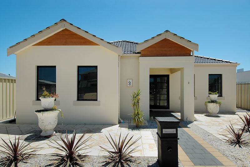 Ideal Home Picture 1