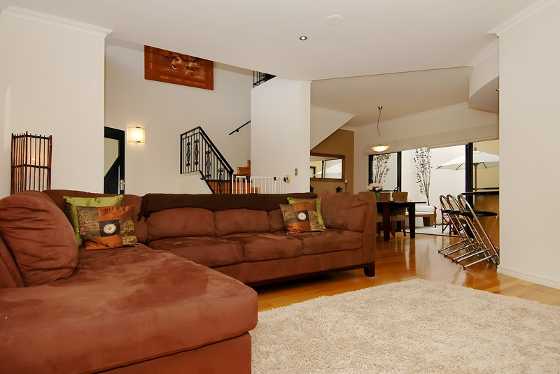 Immaculate! Home Open Sat 30 Jan - 11am - 12pm Picture 3