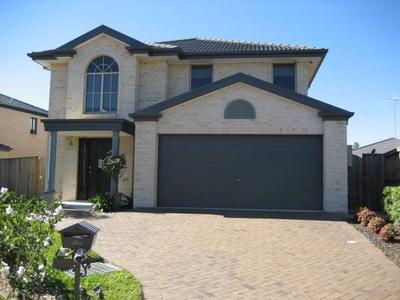 BRAND NEW HOME.....LUXURY FAMILY LIVING Picture