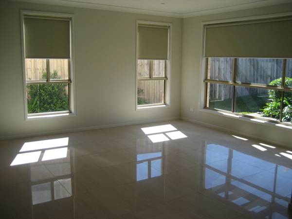 BRAND NEW HOME.....LUXURY FAMILY LIVING Picture 3