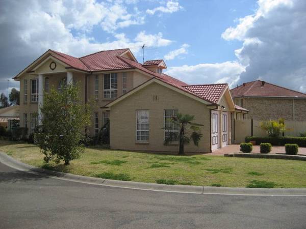 IS LOCATION EVERYTHING? Picture 1