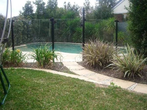 IMPRESSIVE EXECUTIVE! Picture 2