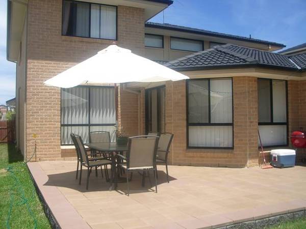 SPACIOUS & LIGHT FILLED! Picture