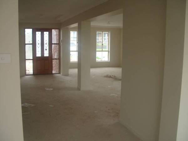 BRAND NEW IS AN UNDERSTATEMENT! Picture 3