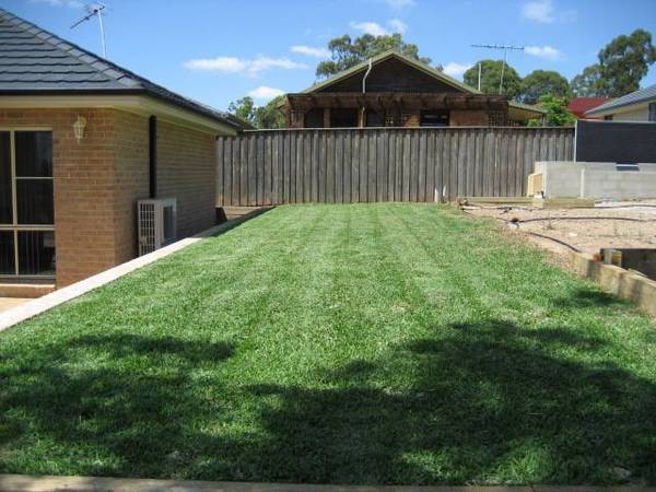 NEAR NEW - DUCTED AIR CONDITIONING Picture NEAR NEW - DUCTED AIR CONDITIONING Picture