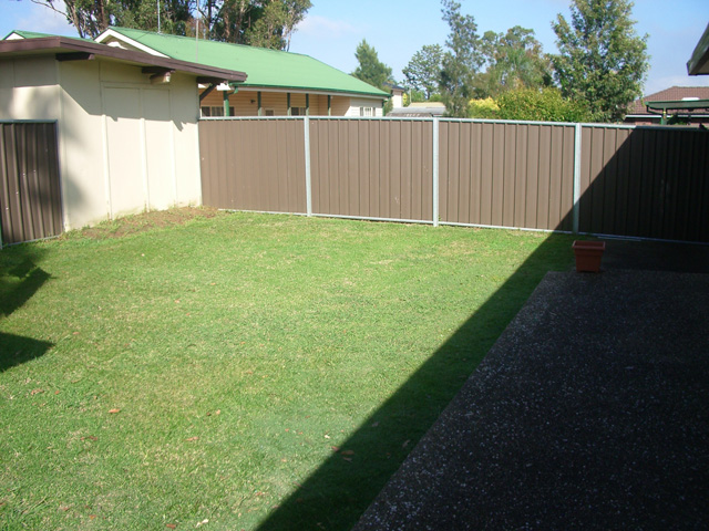 MORE THEN MEETS THE EYE! Picture MORE THEN MEETS THE EYE! Picture