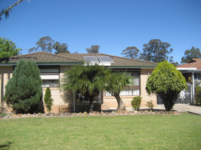 PERFECT STARTER! Picture 1