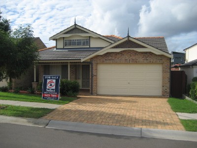 A CHARMING RESIDENCE!....IN A LOVELY QUIET AVENUE. Picture A CHARMING RESIDENCE!....IN A LOVELY QUIET AVENUE. Picture