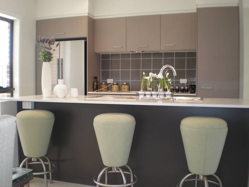 NEW - POOL MAINTENANCE INCLUDED!!!! Picture 3