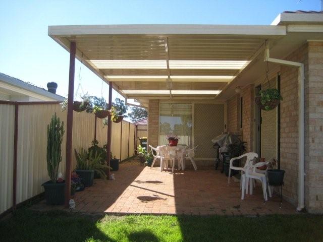 PERFECT FIRST HOME! Picture 2