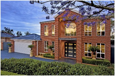 PERFECT FAMILY HOME + DESIGNER POOL! Picture PERFECT FAMILY HOME + DESIGNER POOL! Picture