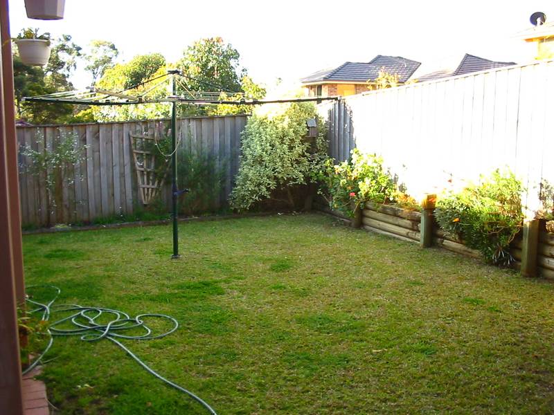 SUPERB LOCATION! Picture 2