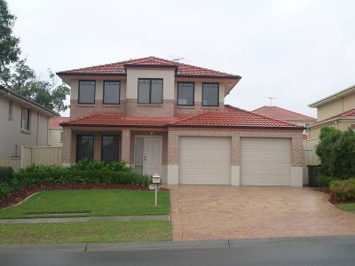 CENTRAL LOCATION + INGROUND POOL! ...open for inspection saturday 22nd jan. 1pm - 2pm. Picture