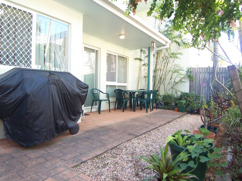 MORE TOWNHOUSES NEEDED... BUYERS WAITING! Picture 3