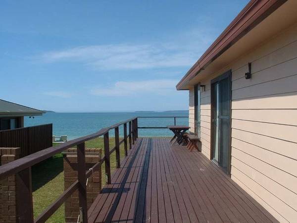 Absolute Waterfront Picture 2