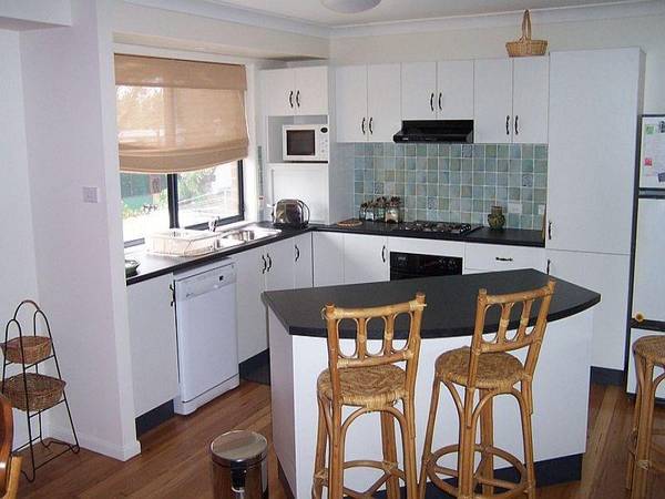 SEA BREEZE Picture 2